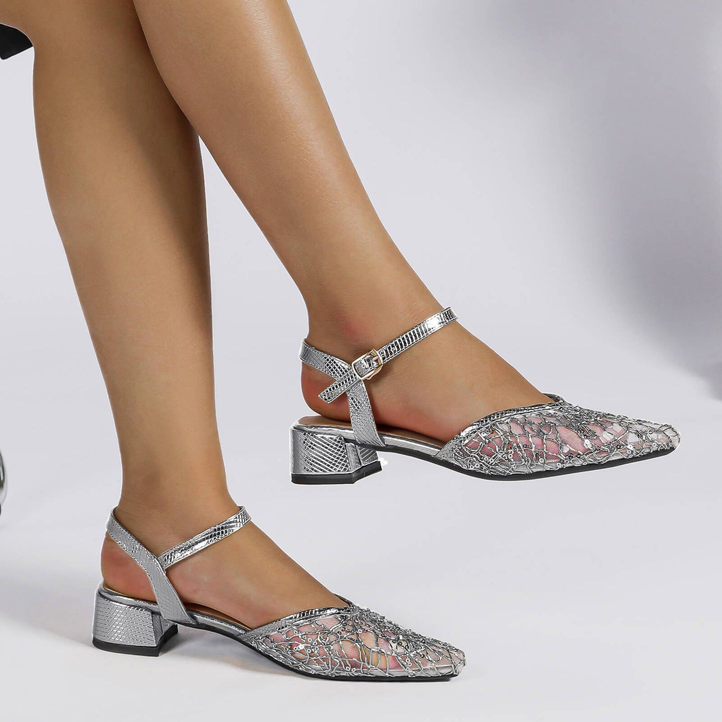 Silver mesh glitter pointed toe sandals with chunky heel for party